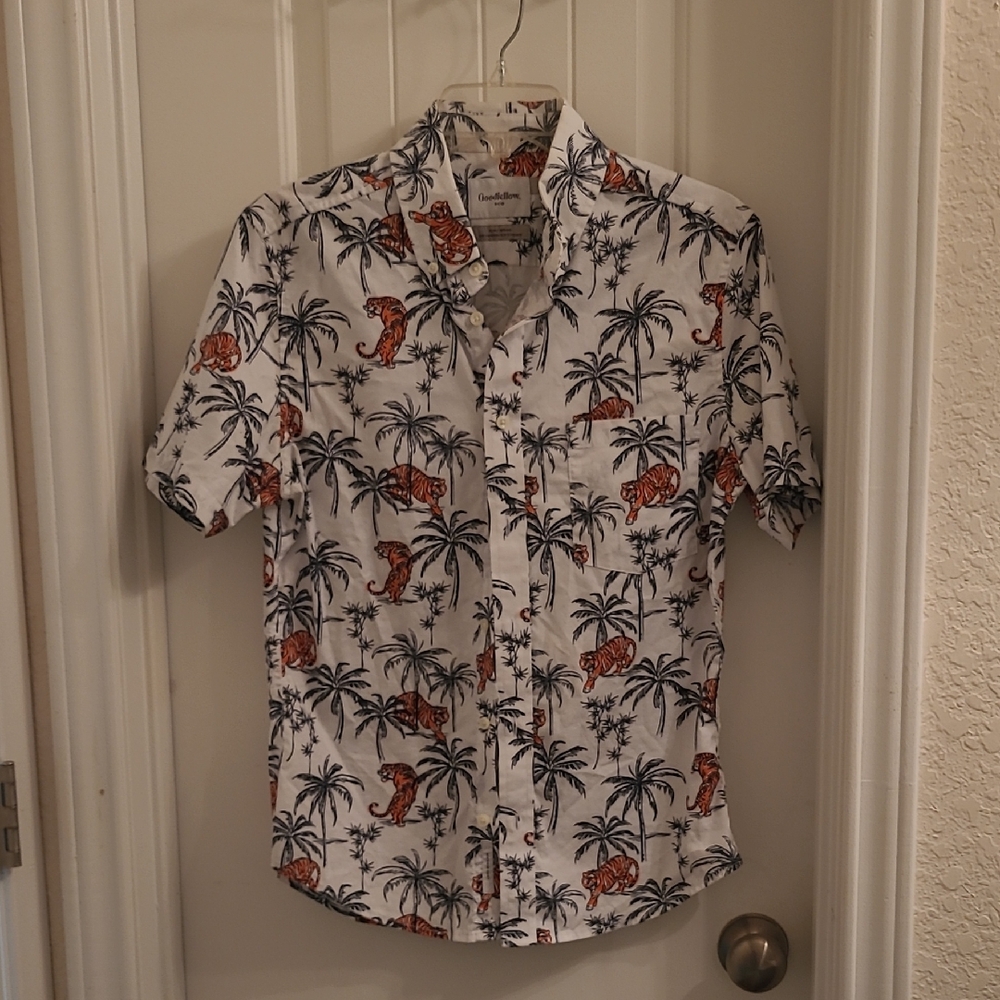 Goodfellow & Co White and Orange Casual Button Down Shirt